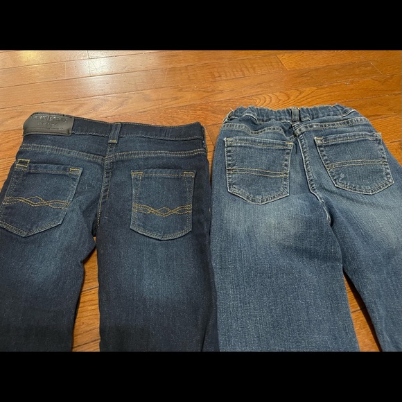 Levi’s & children’s place size 5T . ( Two set ) - Picture 5 of 5